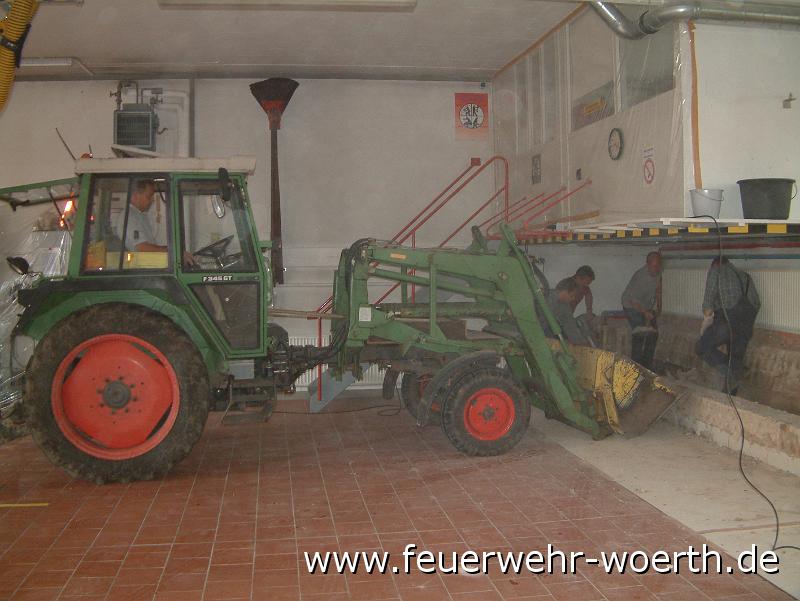 2009.09.18 Aktion Schlauchtrog 016.jpg